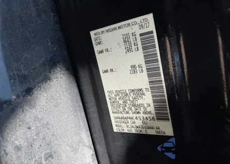 2017 Nissan Maxima 3.5 S z USA, uszkodzony, nr VIN 1N4AA6AP4HC453456